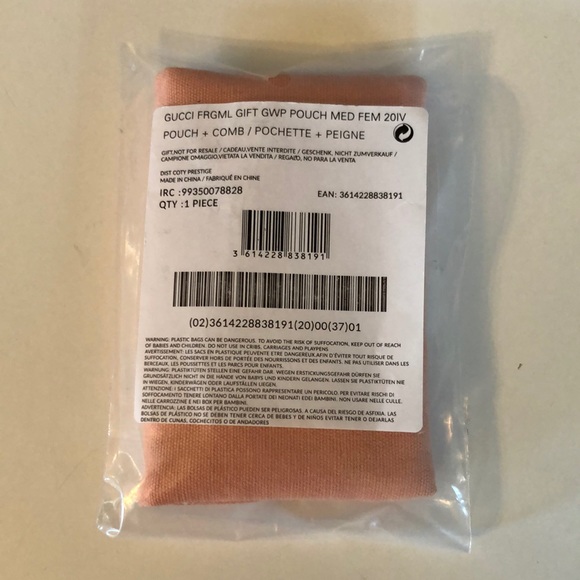 Gucci Beauty Pouch and Comb Gift Set - Picture 6 of 6